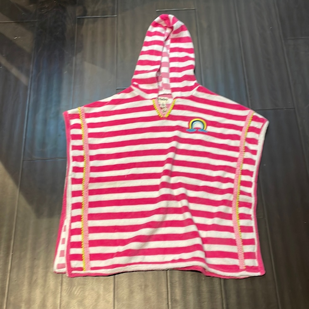 👶 Buy one / get one free.  Hatley kids terry cloth towel poncho.  Size 6.